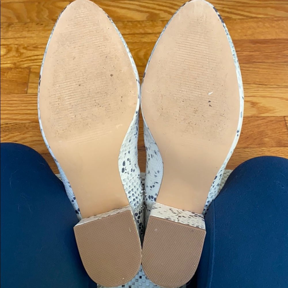 Steve Madden Snakeskin Rockstar Bootie 10 - Picture 9 of 9